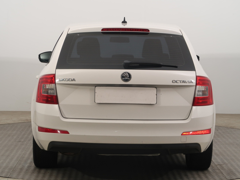 Škoda Octavia, 2015