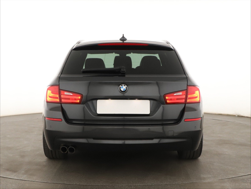 BMW 5, 2012