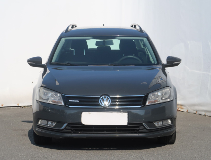 Volkswagen Passat, 2012