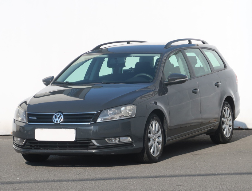 Volkswagen Passat, 2012