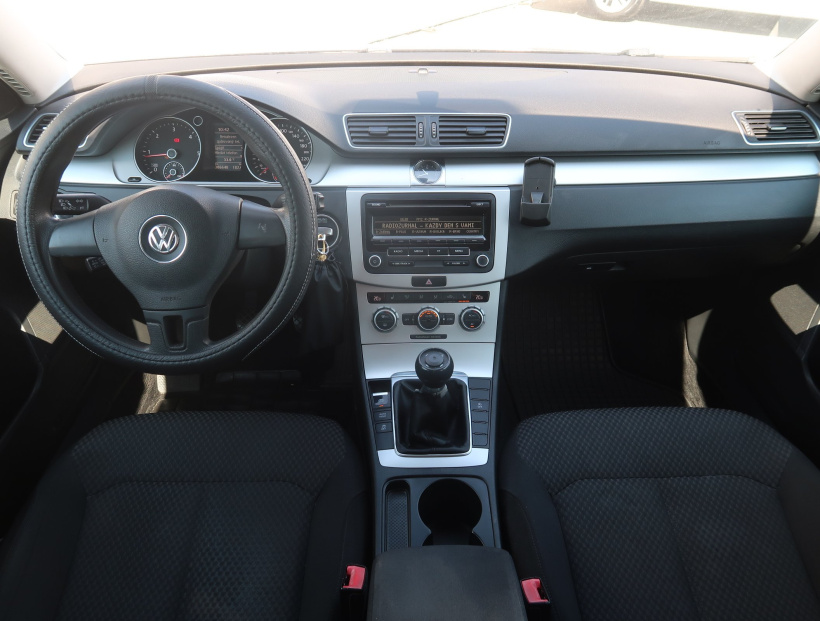 Volkswagen Passat, 2012