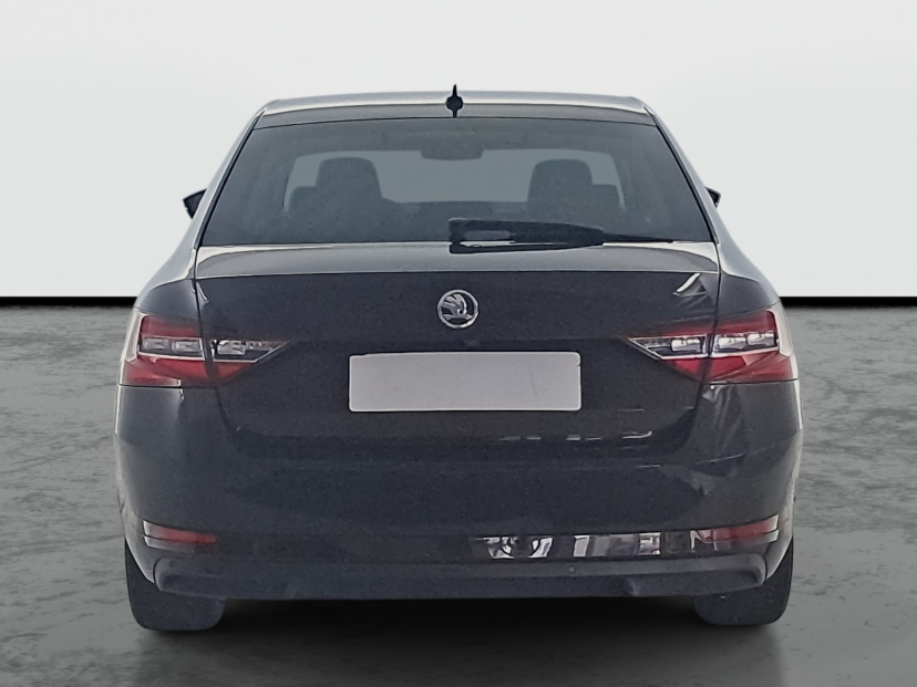 Škoda Superb, 2016
