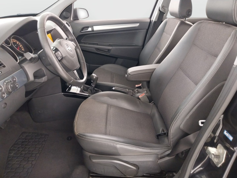 Opel Astra, 2008
