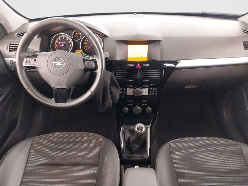 Opel Astra, 2008