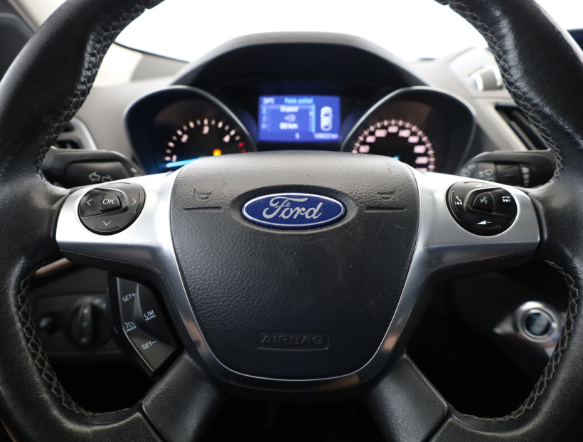 Ford Kuga, 2014