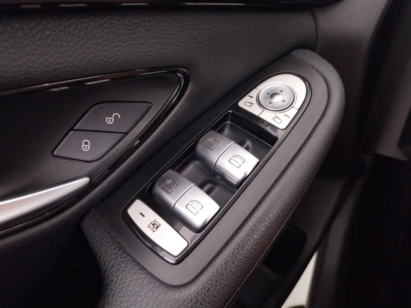 Mercedes-Benz C, 2017