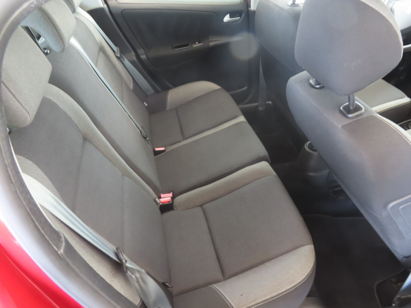Peugeot 207, 2011