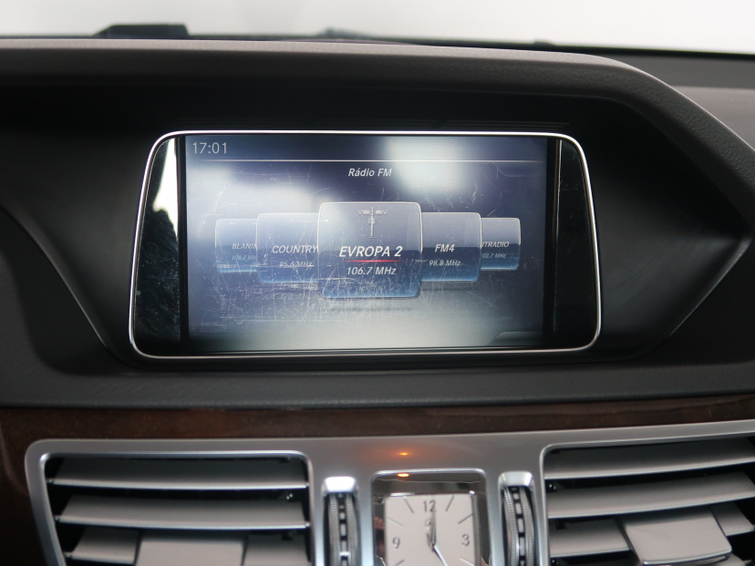 Mercedes-Benz E, 2015