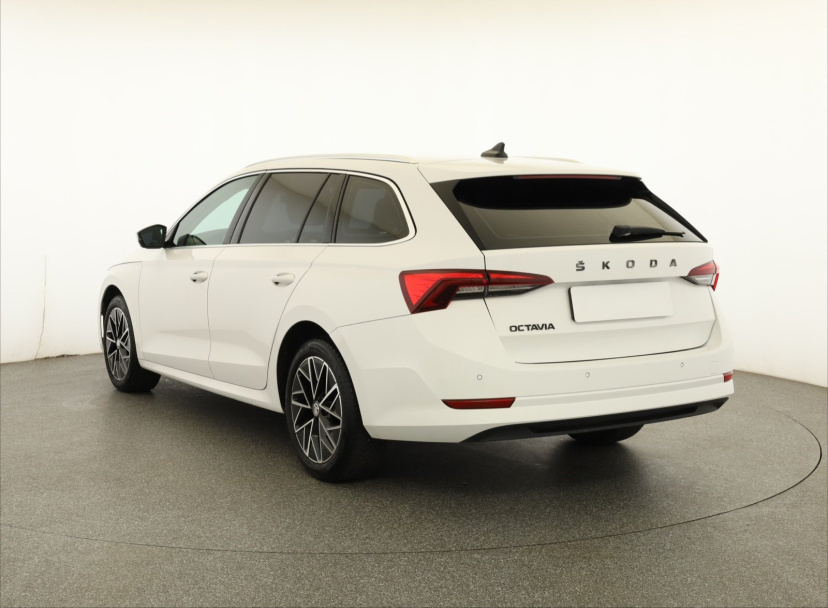 Škoda Octavia, 2021