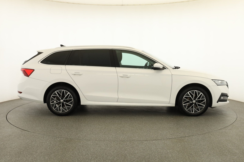 Škoda Octavia, 2021
