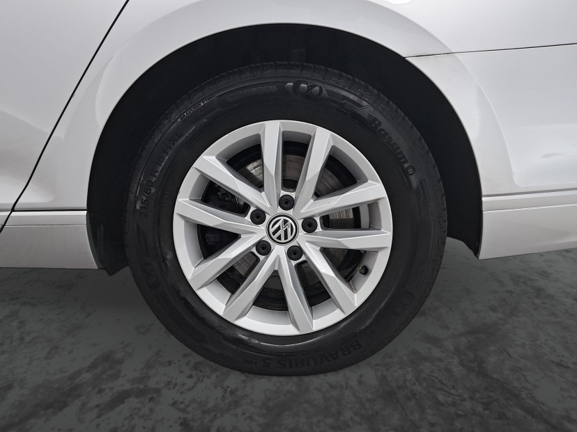Volkswagen Passat, 2020