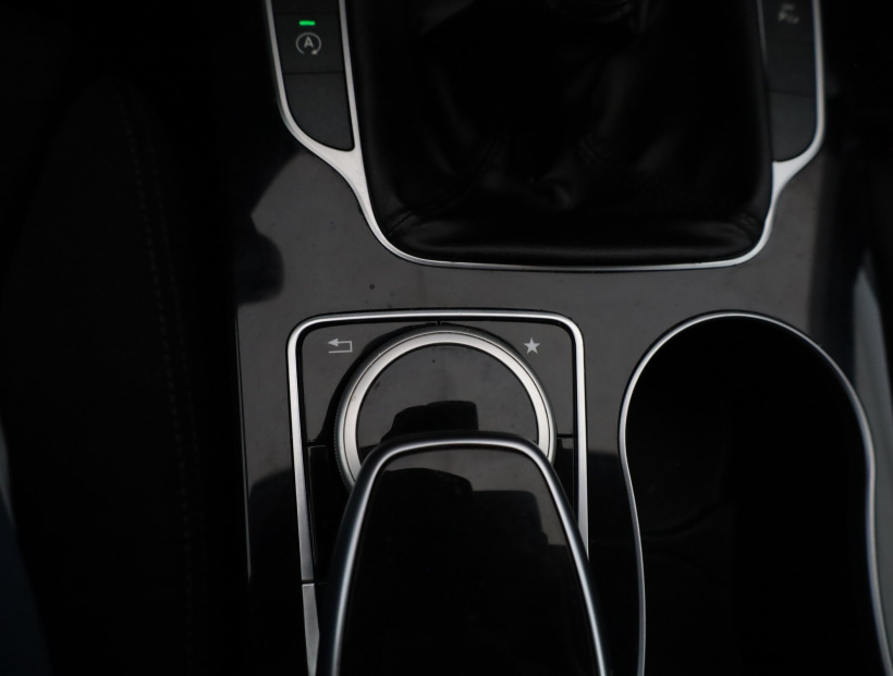 Mercedes-Benz C, 2016