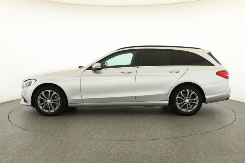 Mercedes-Benz C, 2016