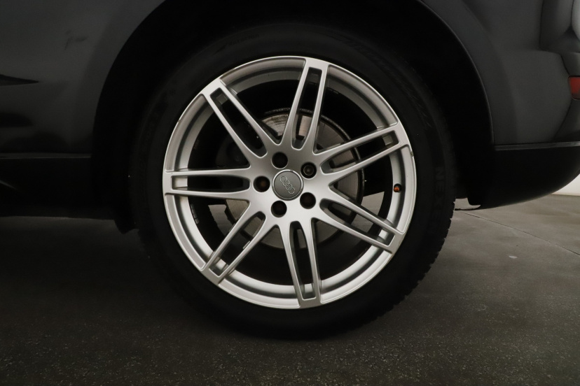 Audi Q5, 2011