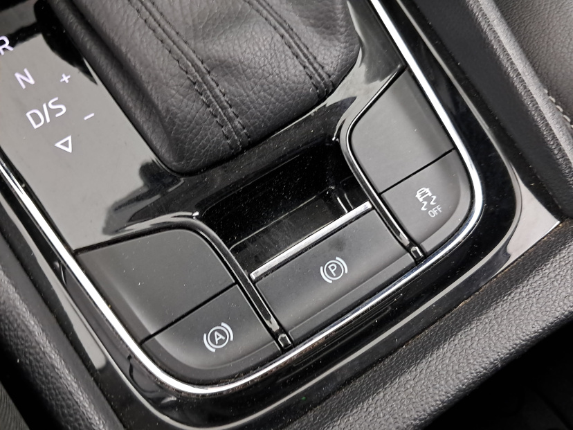 Škoda Karoq, 2021