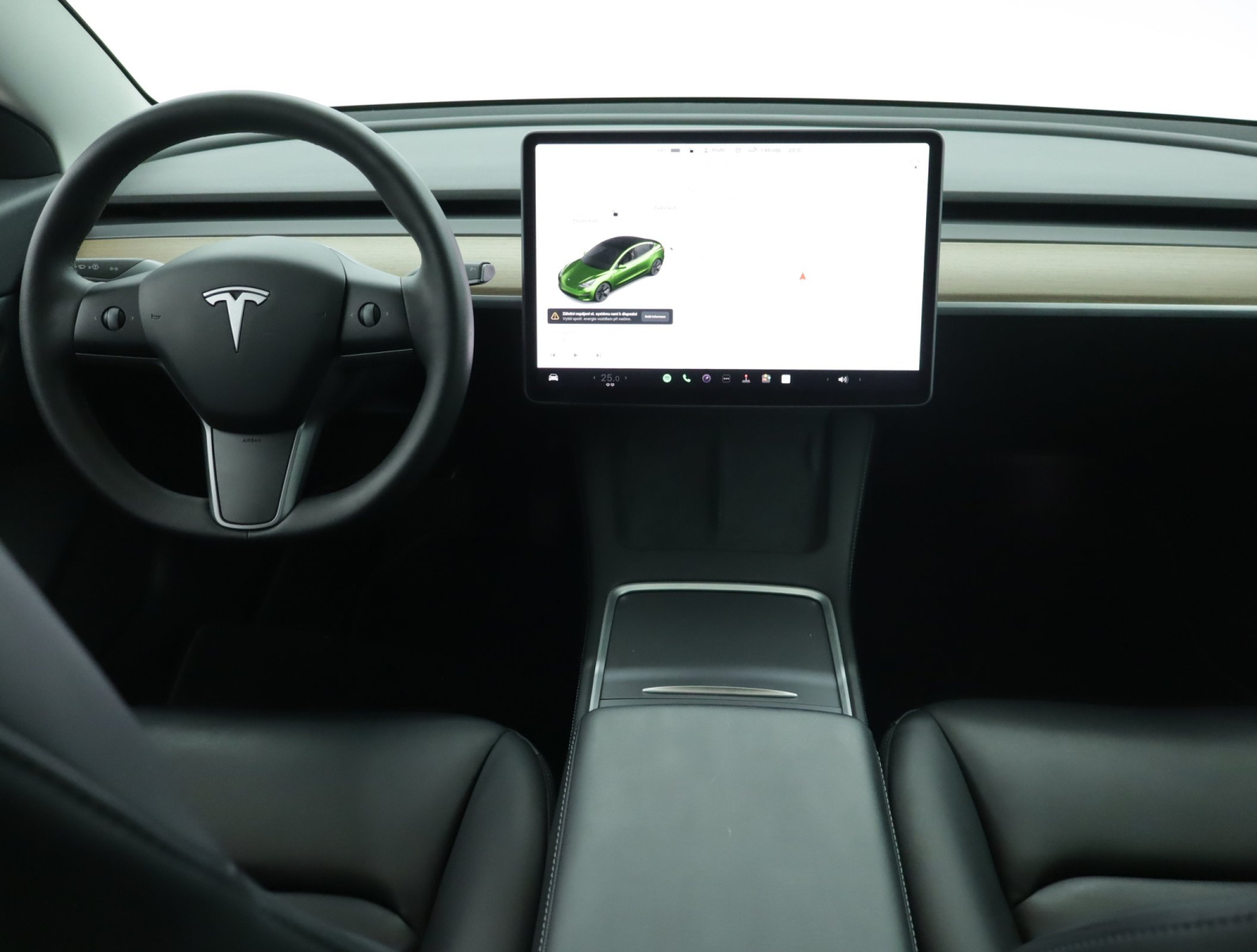 Tesla Model 3 Long Range AWD – fotografie 10
