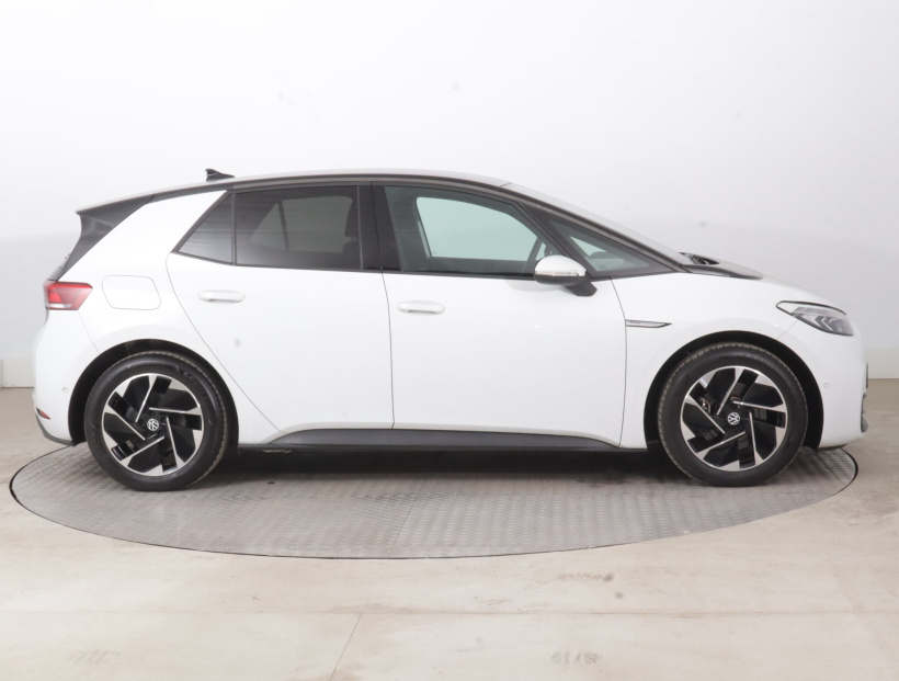Volkswagen ID.3, 2022