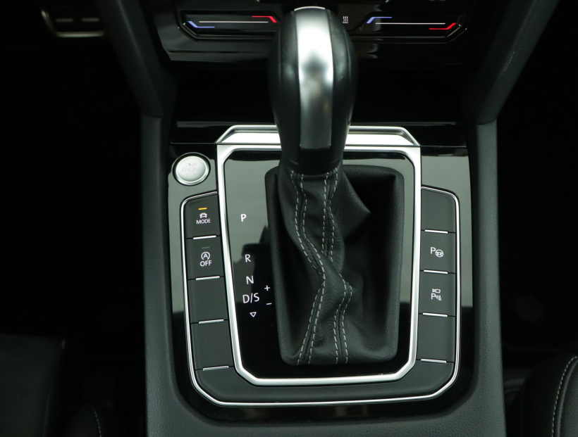 Volkswagen Arteon, 2021