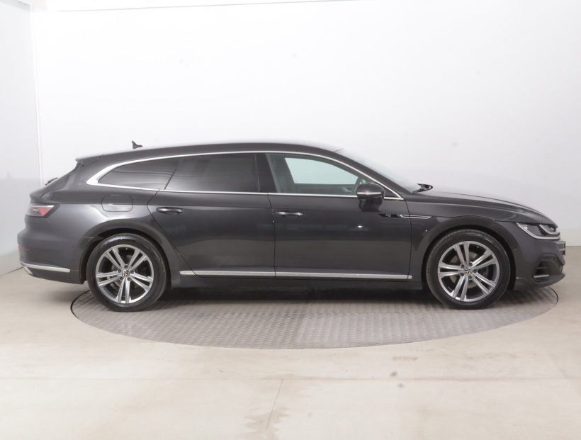 Volkswagen Arteon, 2021