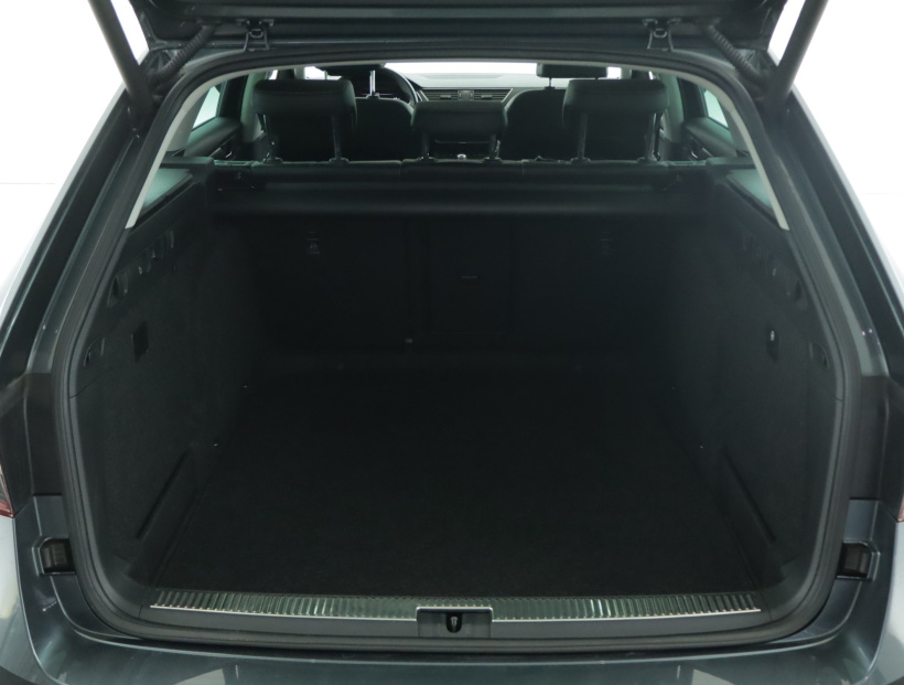 Škoda Superb, 2020