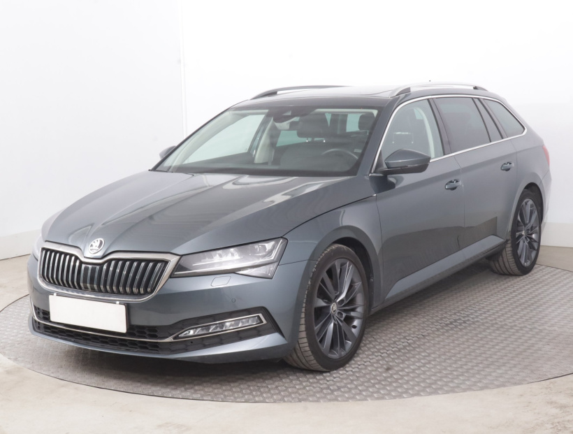 Škoda Superb, 2020
