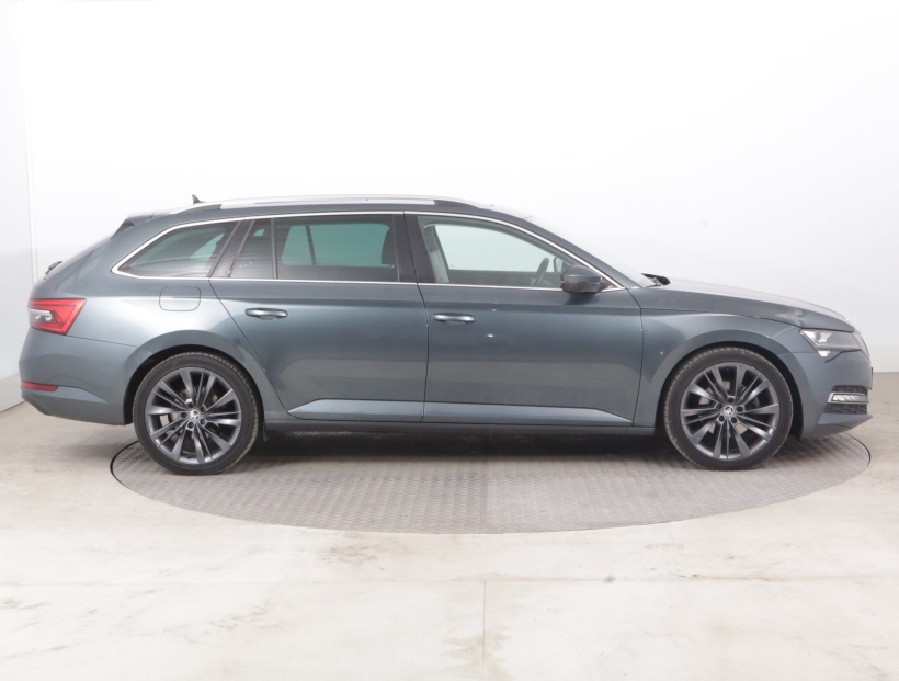 Škoda Superb, 2020
