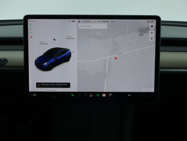 Tesla Model Y - 2021