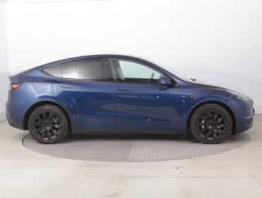 Tesla Model Y - 2021