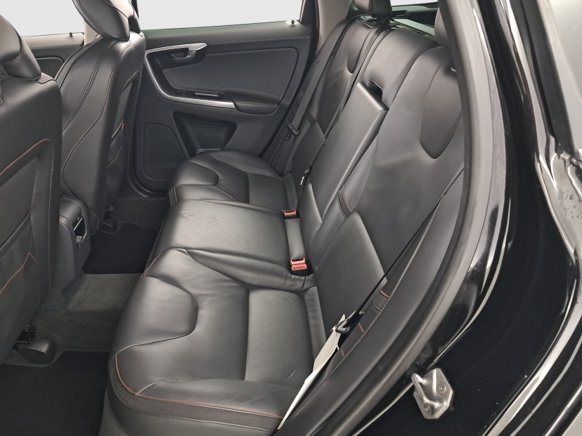 Volvo XC60, 2015