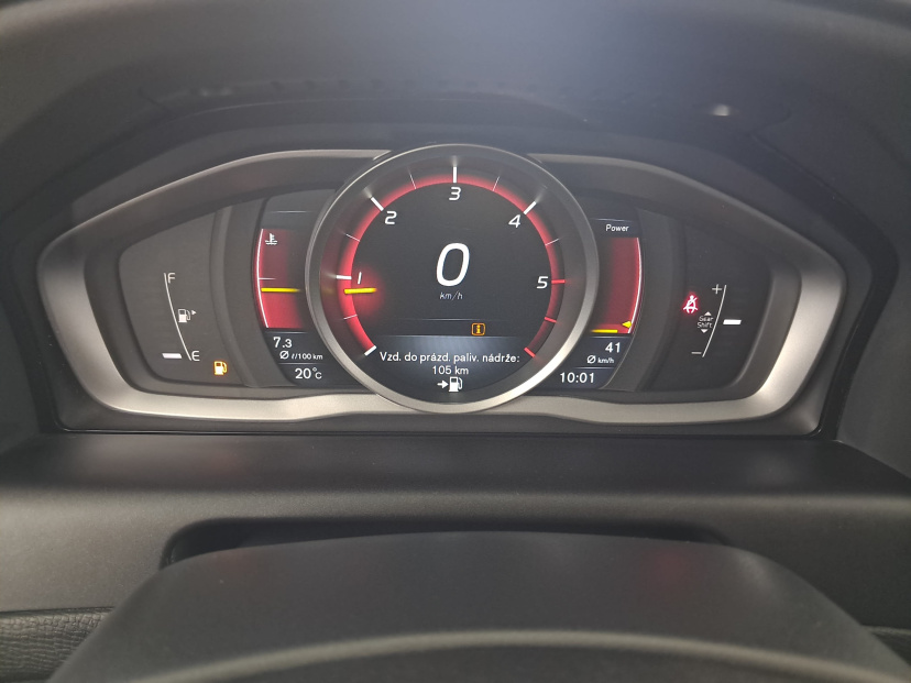 Volvo XC60, 2015