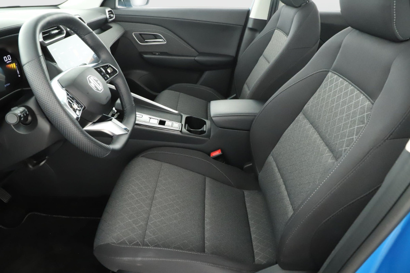 MG ZS SUV, 2025