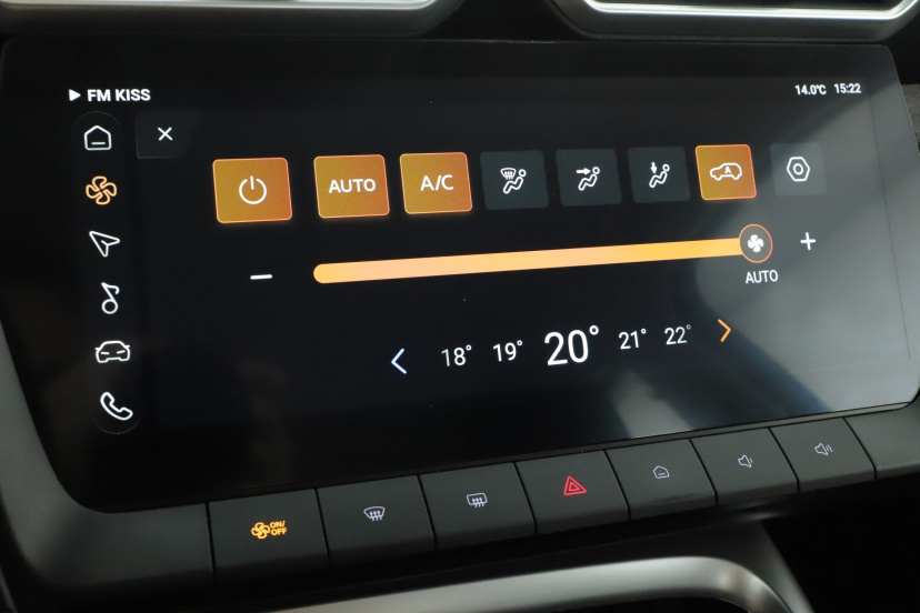 MG ZS SUV, 2025