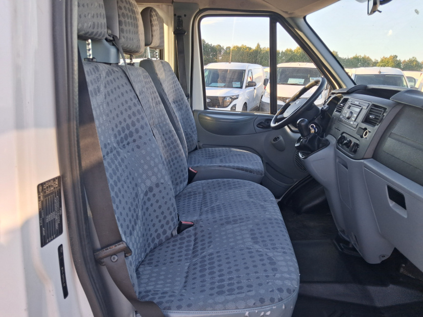 Ford Transit, 2011