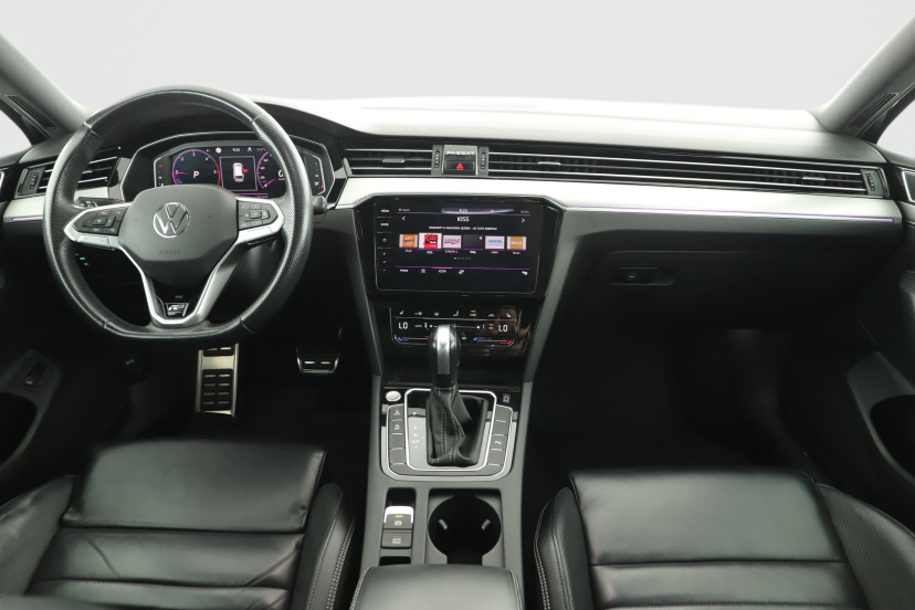 Volkswagen Passat, 2021