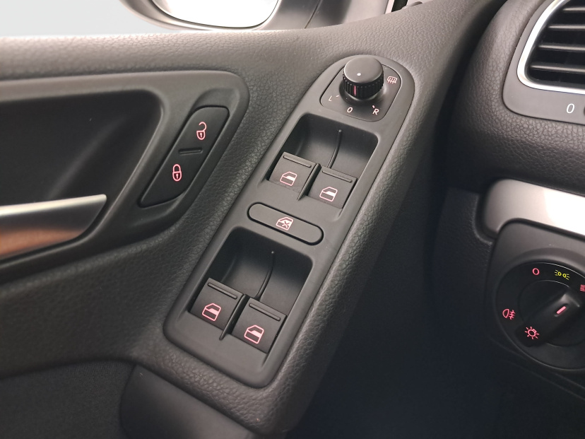 Volkswagen Golf, 2012
