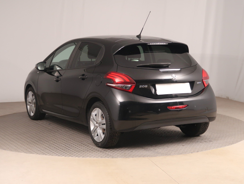 Peugeot 208, 2016
