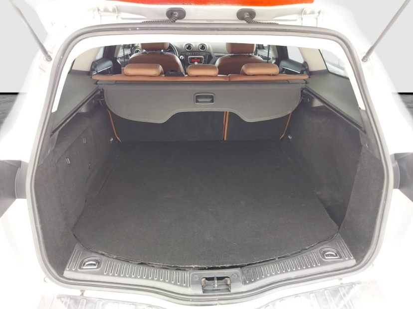 Ford Mondeo, 2011