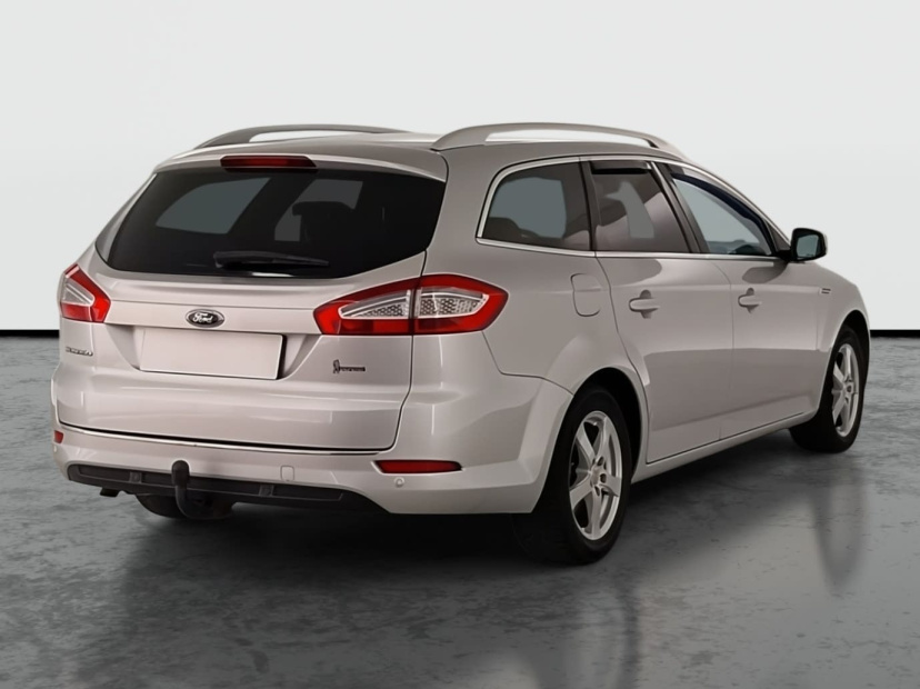 Ford Mondeo, 2011