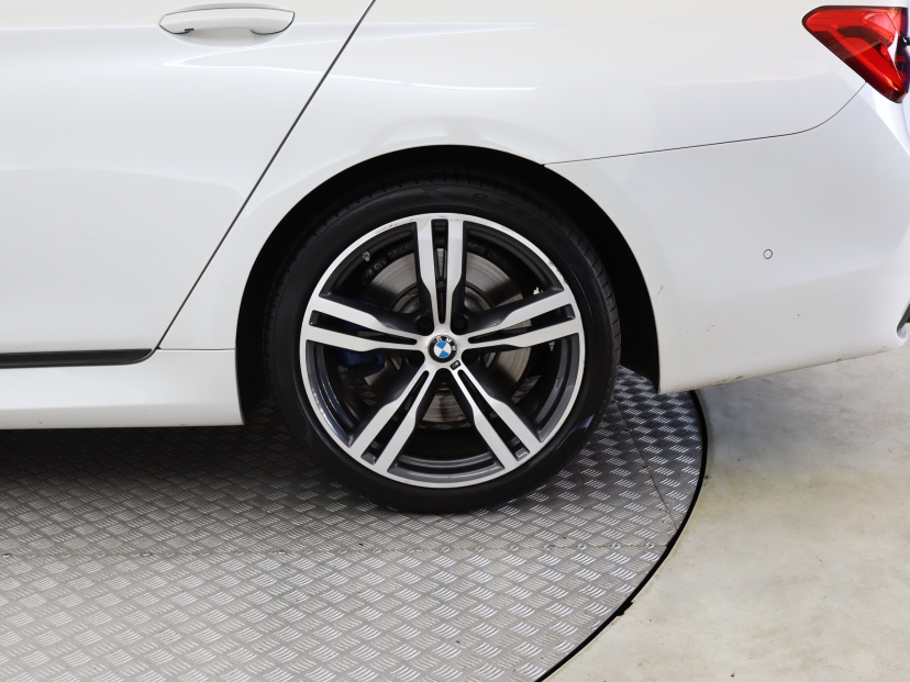 BMW 7, 2017