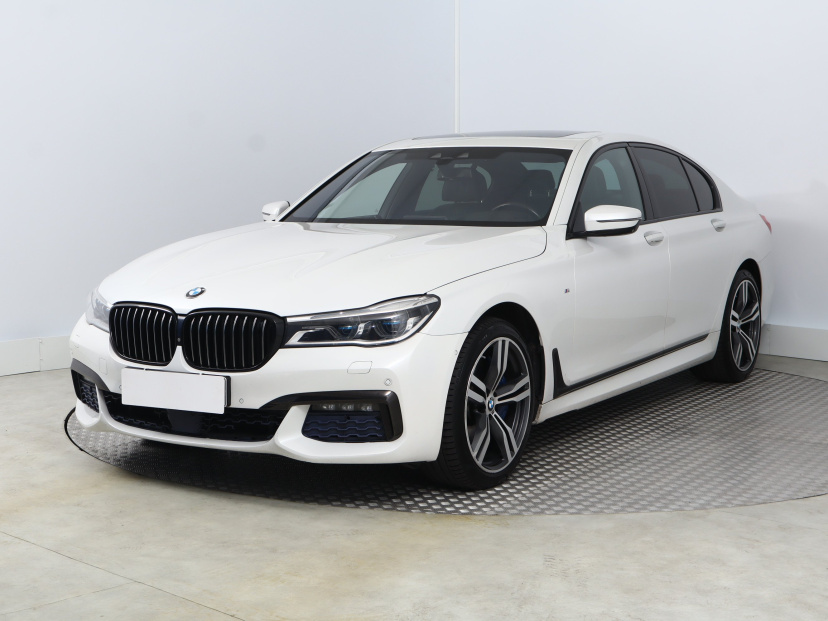 BMW 7, 2017