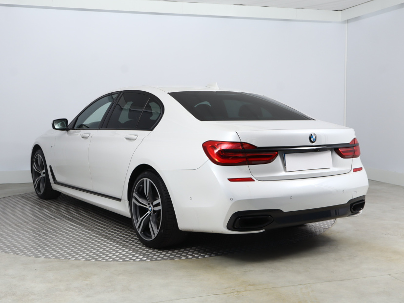 BMW 7, 2017