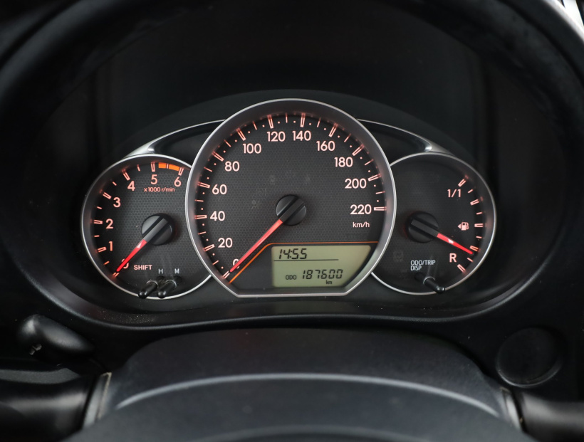 Subaru Trezia, 2011