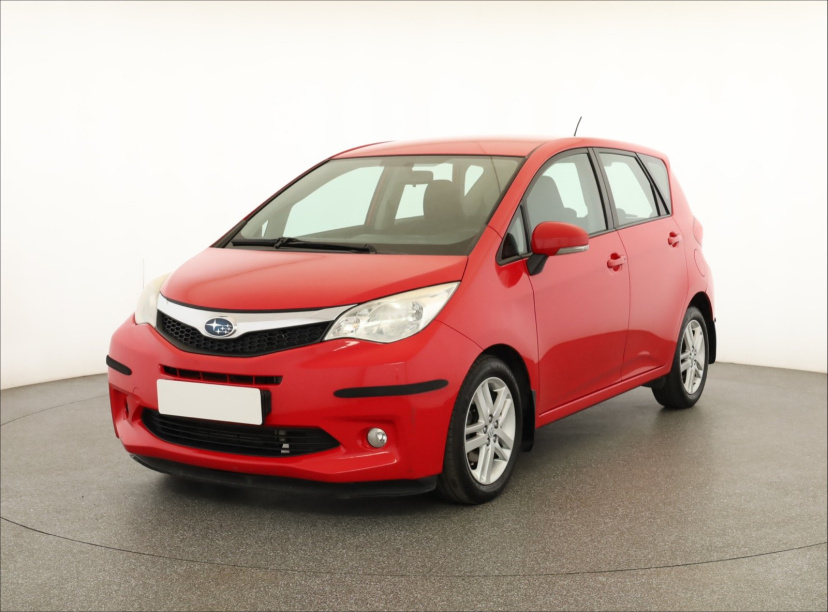 Subaru Trezia, 2011