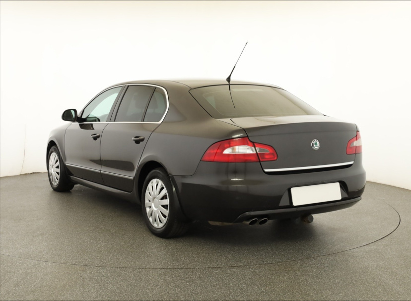 Škoda Superb, 2008