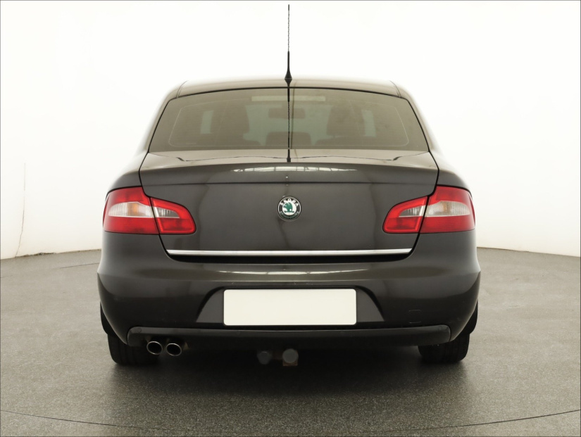 Škoda Superb, 2008