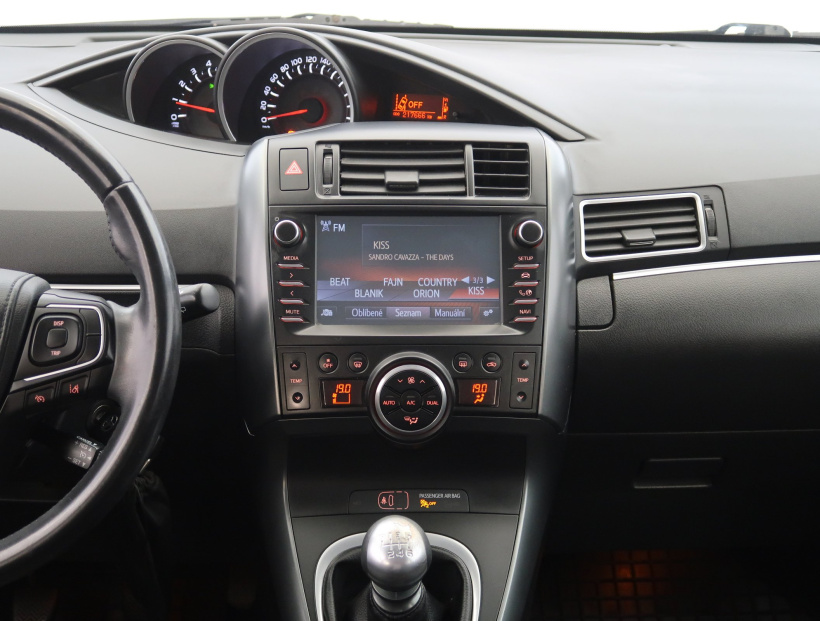 Toyota Verso, 2017