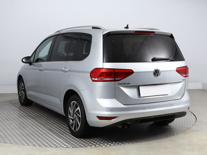 Volkswagen Touran, 2017