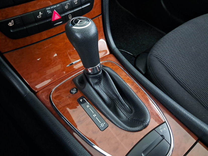 Mercedes-Benz E, 2007
