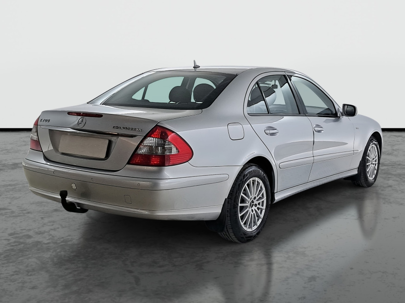 Mercedes-Benz E, 2007