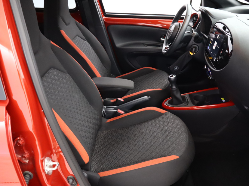 Toyota Aygo X, 2025